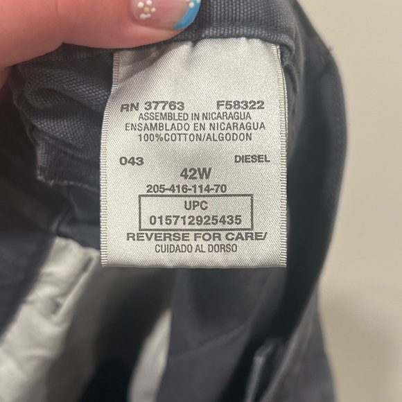 Men’s size 42 shorts - Picture 5 of 6